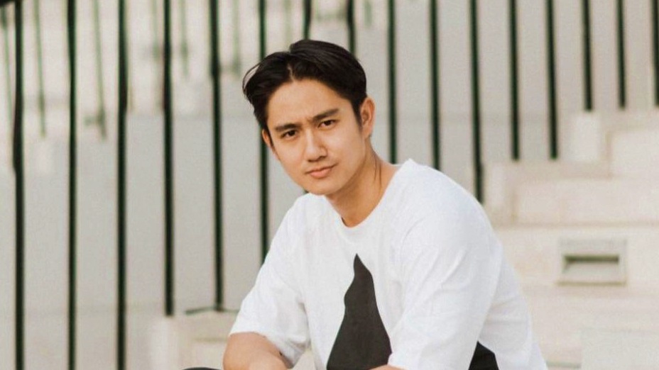 biodata-kenny-austin-lengkap-umur-dan-agama-runner-up-l-men-2014-yang-aktif-berakting-20210913062843.jpg