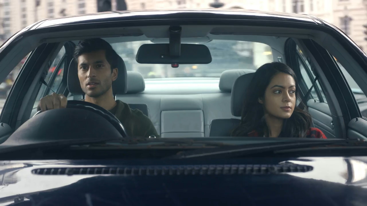 Never Kiss Your Best Friend 2020 WebRip Season 1 [Hindi + Tamil + Telugu] 480p 720p ESub Screenshot