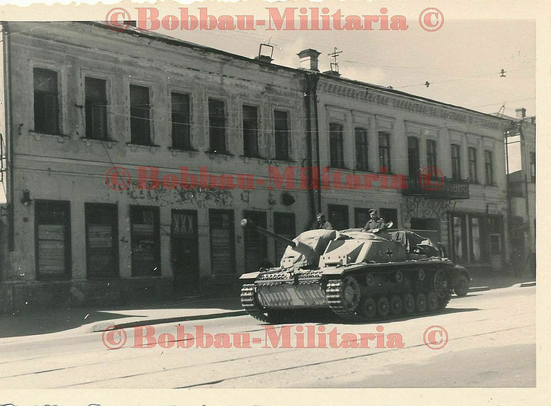 Sturmgeschütz STUG III Langrohr Stadt Südfront