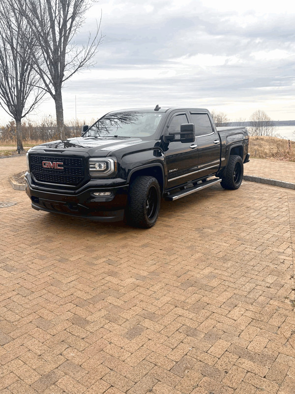 2018 GMC Sierra 1500 Denali