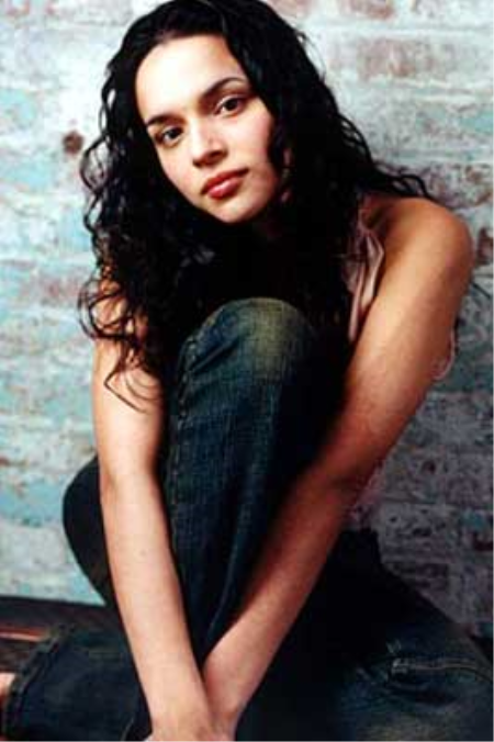 1c421598 fa41 4625 860a ee045325504a - Norah Jones - The Official Discography (2001-2019) MP3