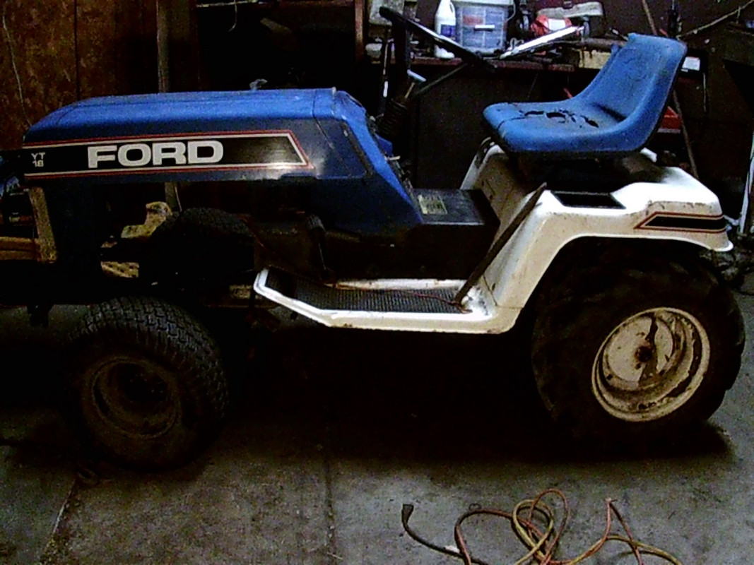 my 80s ford yt16 SUNP0004