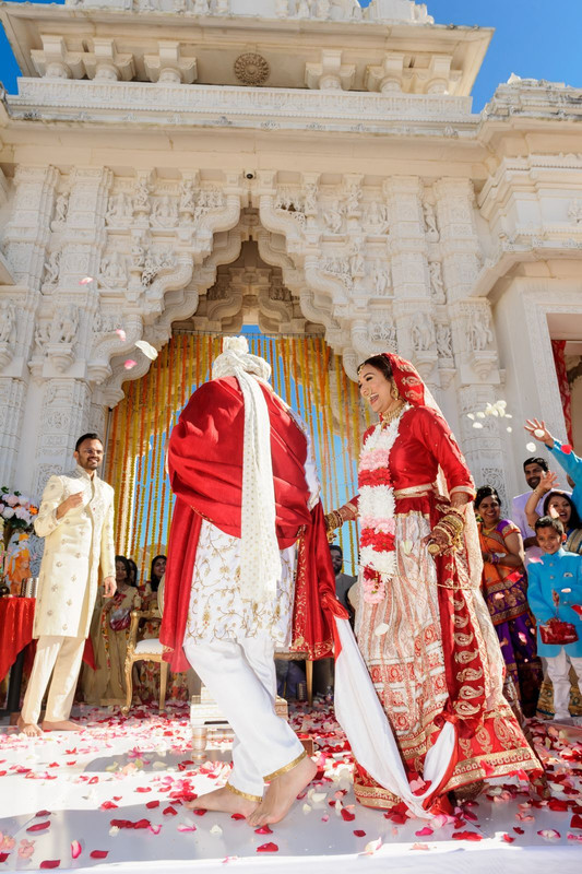 Indian Temple Pre Wedding Photography-Best Wedding Photographer India