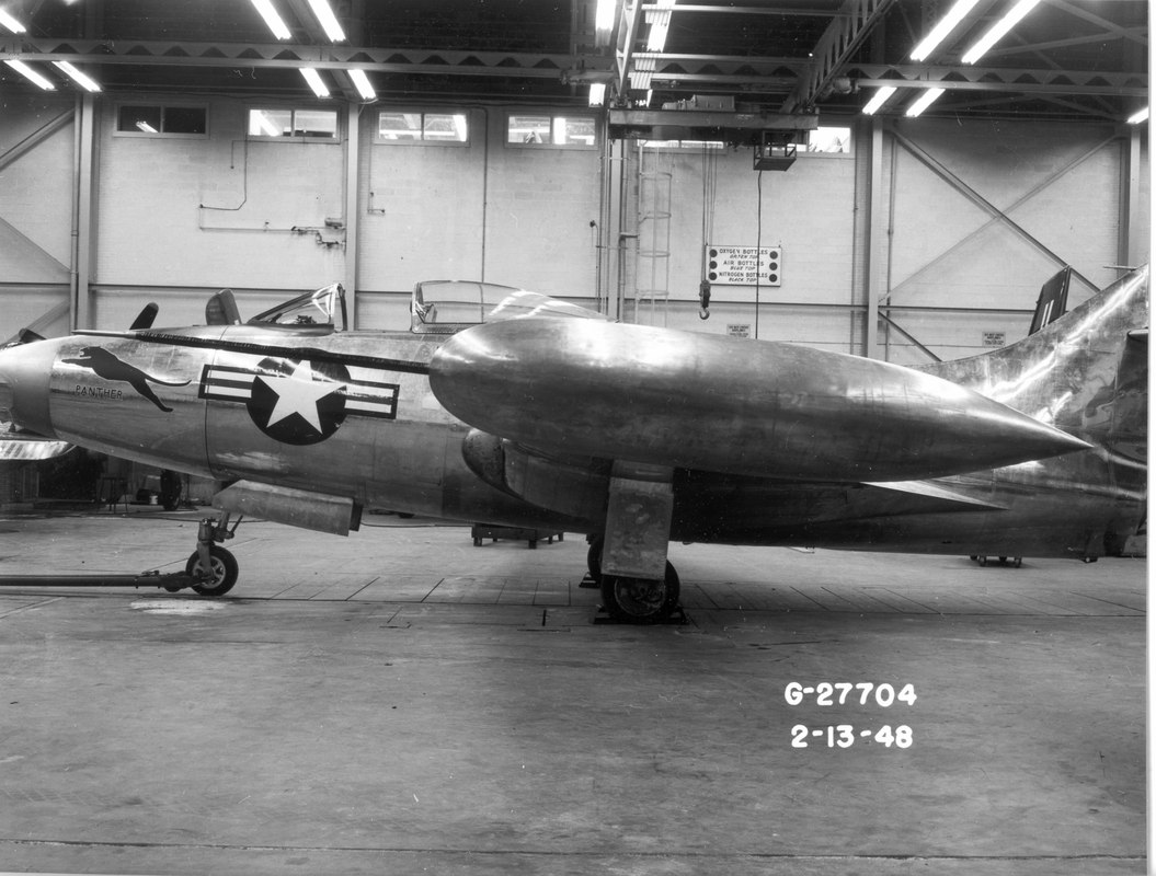 grum 960 XF9F-2 Panther, in plant, 2.1948