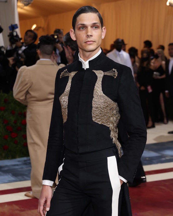 C8BA4F6B-B241-4257-A29B-6E4762419C9C