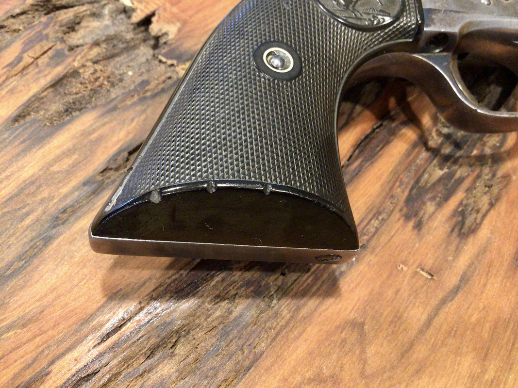 CB8EEA39-183C-4BD4-B20C-88902DA24D58