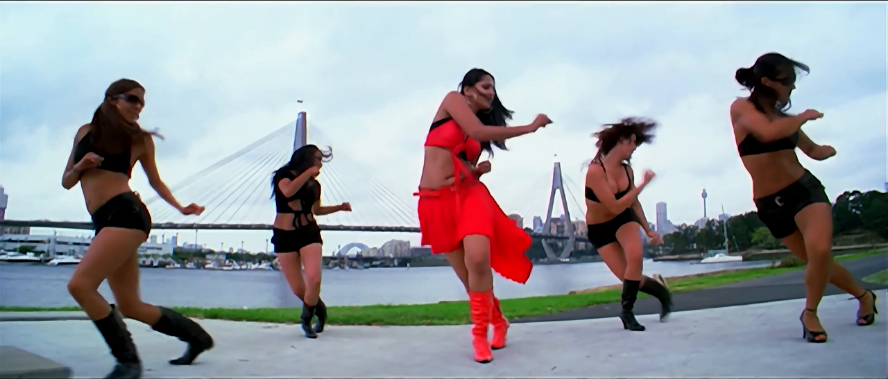 Anushka Shetty Title 4K Song from Okka Magadu2025-04-24 18-33-55-835-198