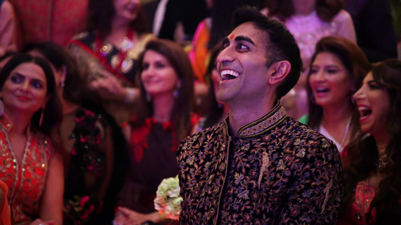 Family Karma 2020 S01 1080p AMZN Webrip x265 10bit EAC3 5 1 Ainz TAoE