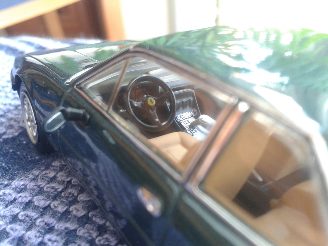 1985 Ferrari 412 (Hot Wheels Elite) (15)