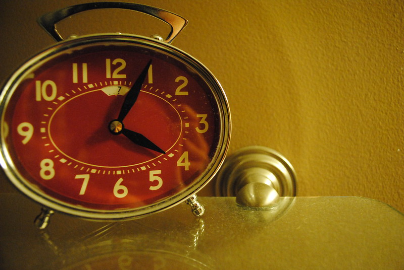 redclock.jpg