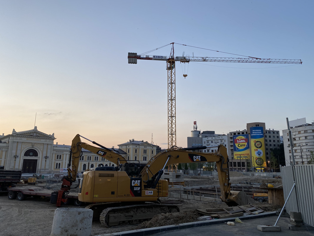 D59D5756-AA66-49C7-912F-7DBBFB87CEAB