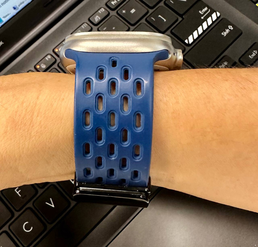 apple-watch-band-20230929.jpg