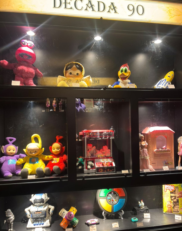 Atividade infantil com personagem em shopping de São Paulo