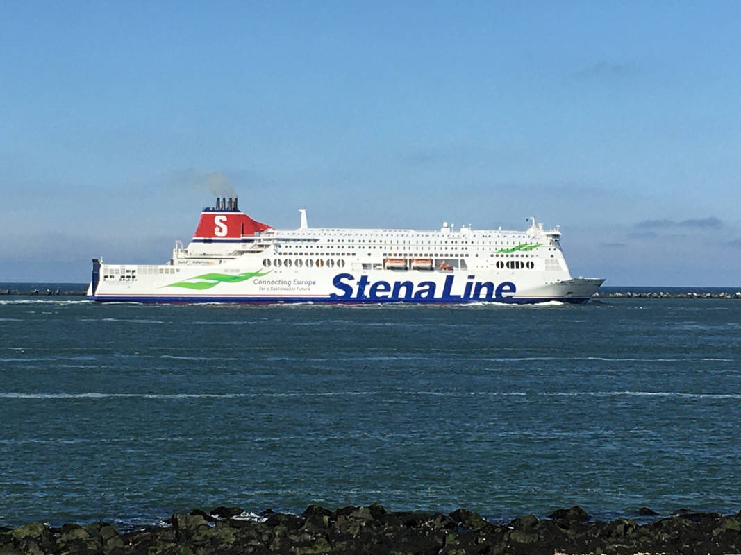 06E8A3D1-B138-4104-A826-45BAD52EBF4A