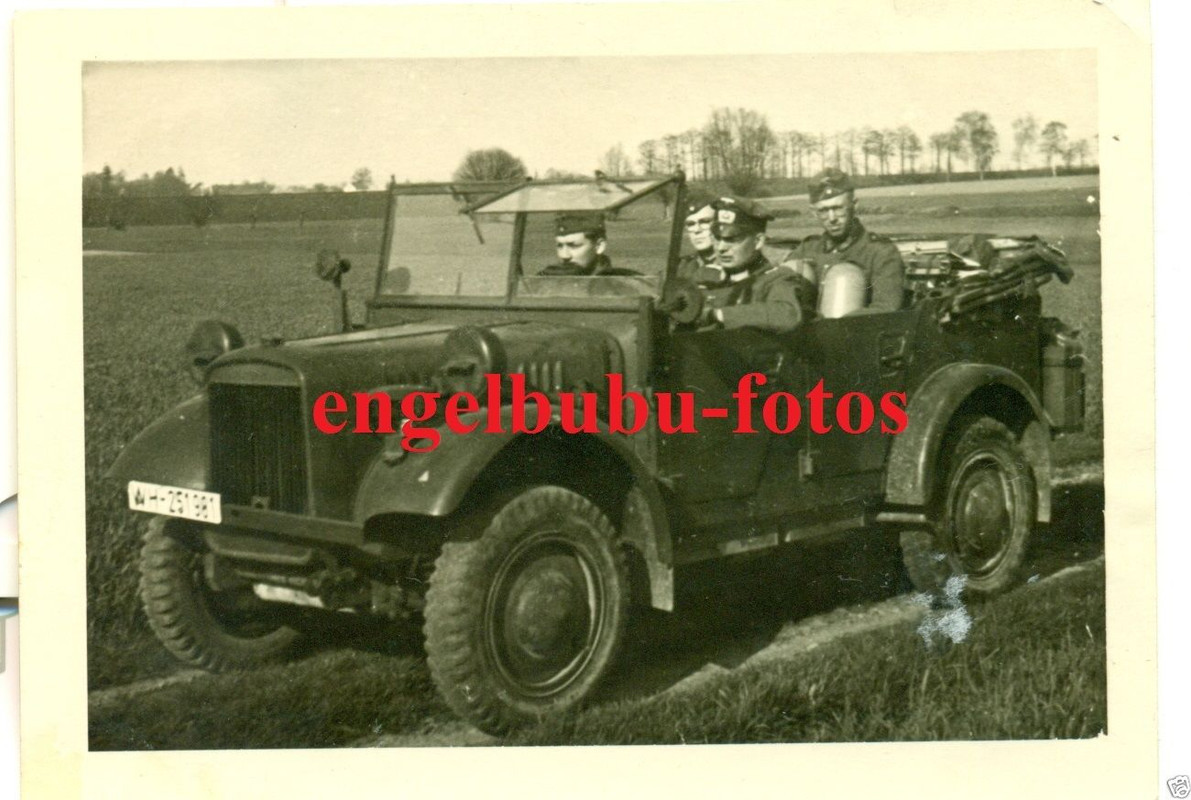 FOTO - FAHRZEUG - KÜBELWAGEN