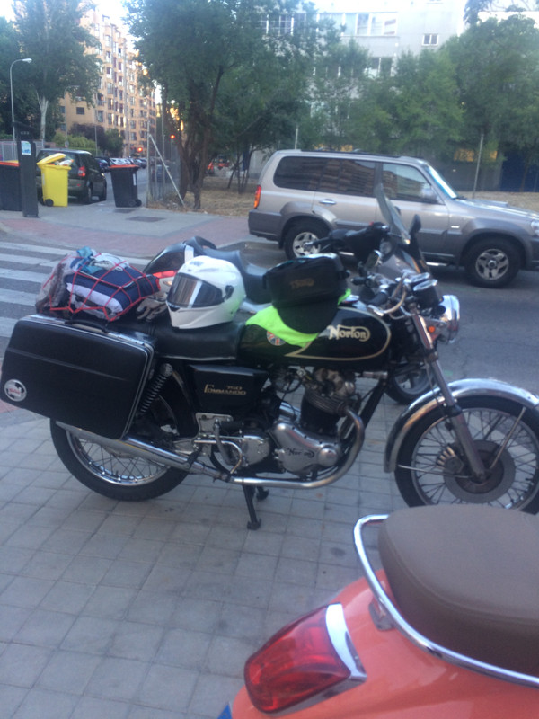 40E0550B-D012-4BCC-83F3-193F39D676D6