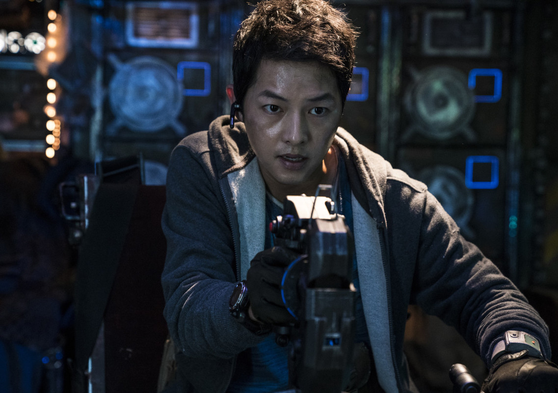 film Space Sweeper 2021