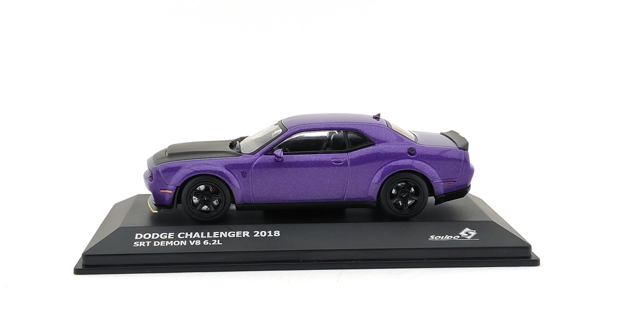 Dodge Challenger SRT Demon 2018 violett-metallic Solido S4310302 (4)