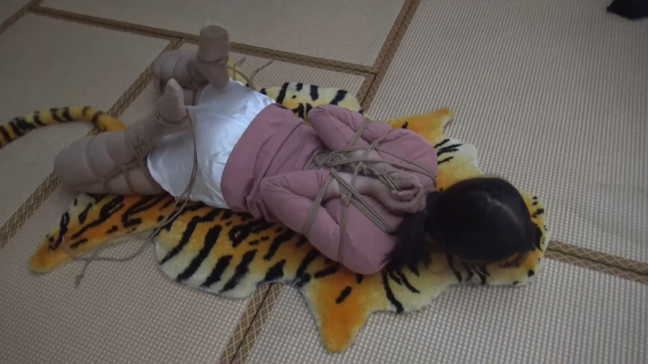 胜景影视 榻榻米花样捆缚 四.mp4_20201215_185252.298
