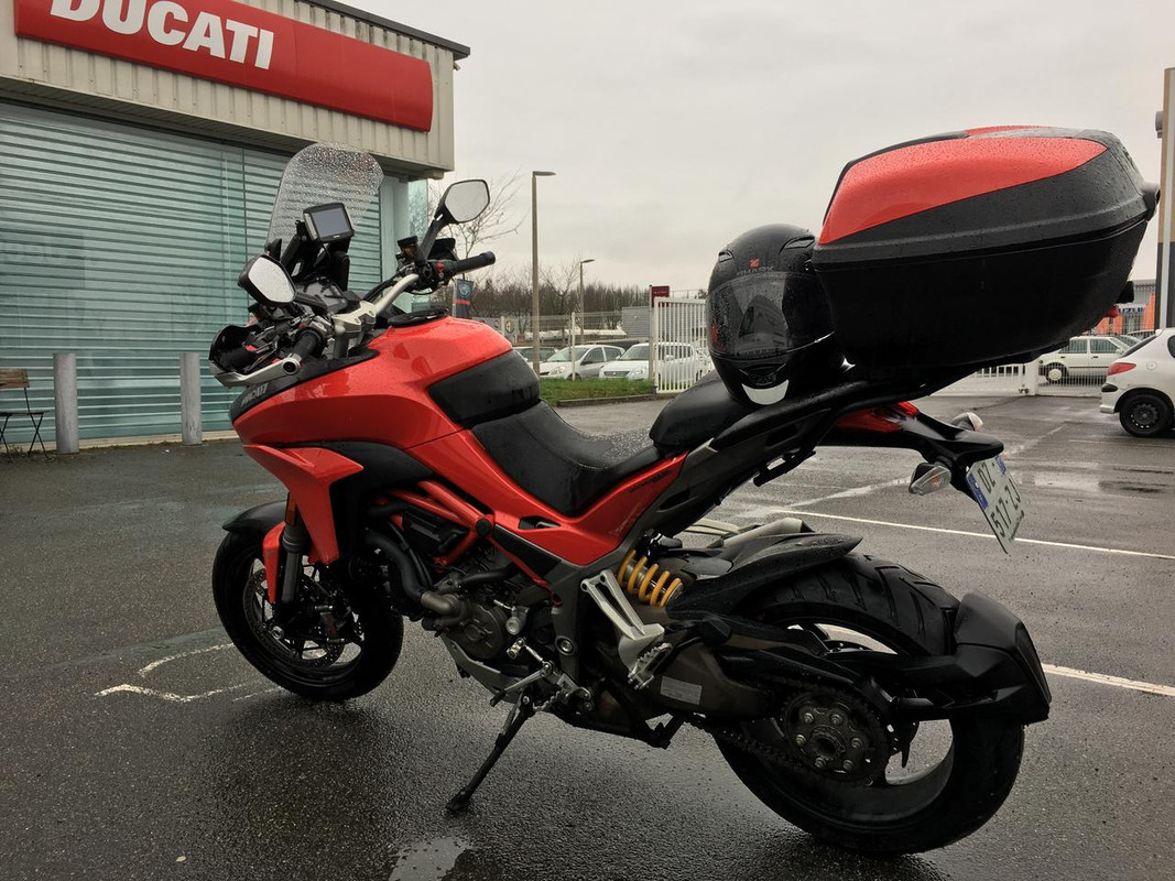 EC9366C8-4C10-44DE-9B3F-14FC94FFD3FC