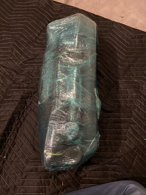 198087FE-4337-43E5-865A-2641B237E975