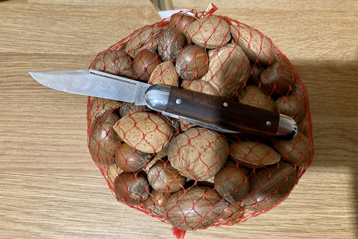 A686EFE8-1306-4D84-8EFF-87FB2EDD809F