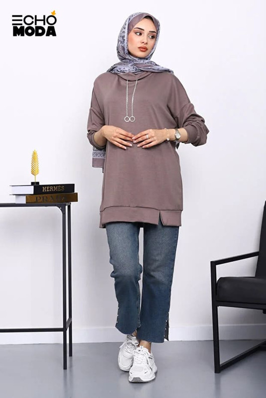 احدث التونيكات للمحجبات تونيكات قصيرة ومتوسطة الطول: لمسة عصرية لكل يوم احدث التونيكات للمحجبات تونيكات قصيرة ومتوسطة الطول: لمسة عصرية لكل يوم