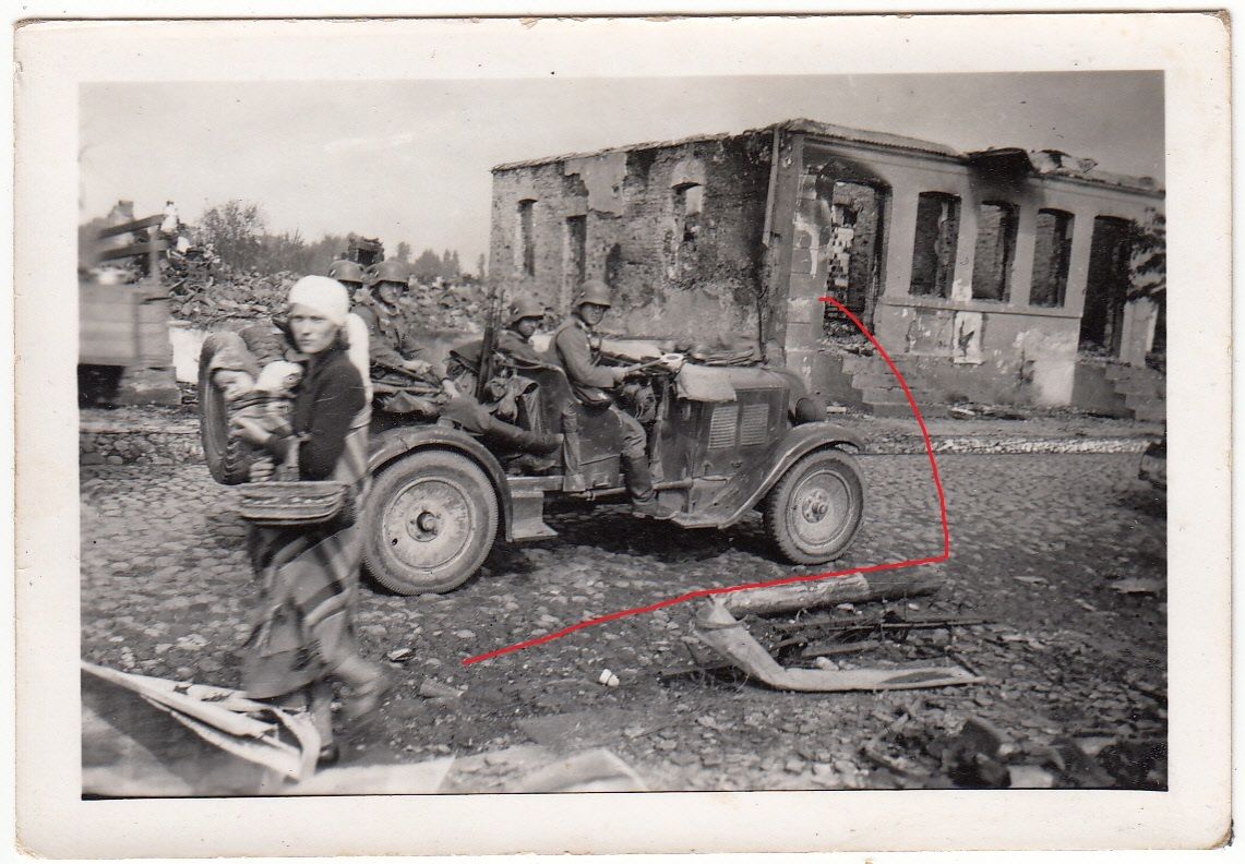 Soldat Inf.Rgt. 86 (mot.) Eschwege Beute PKW Sta