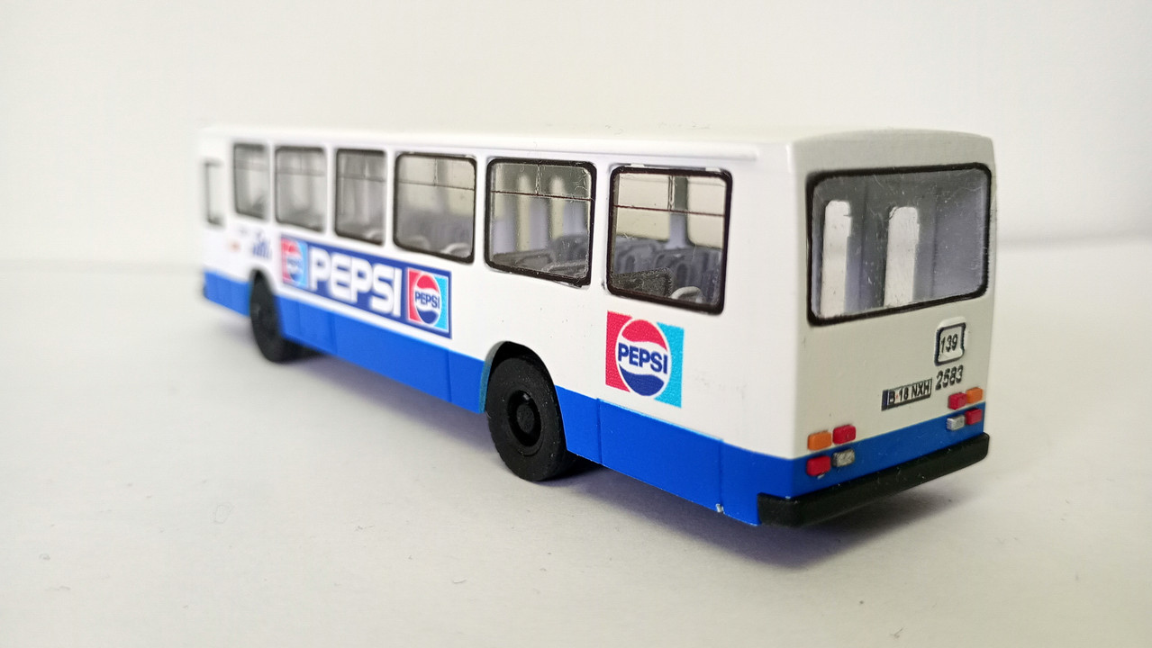 Mach (3469)