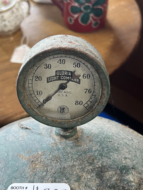 D8AAEB16-CF29-45F0-86AE-F0DFDCEDC859