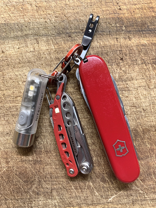 1C2110F1-3E92-40A7-B575-81F630B22780