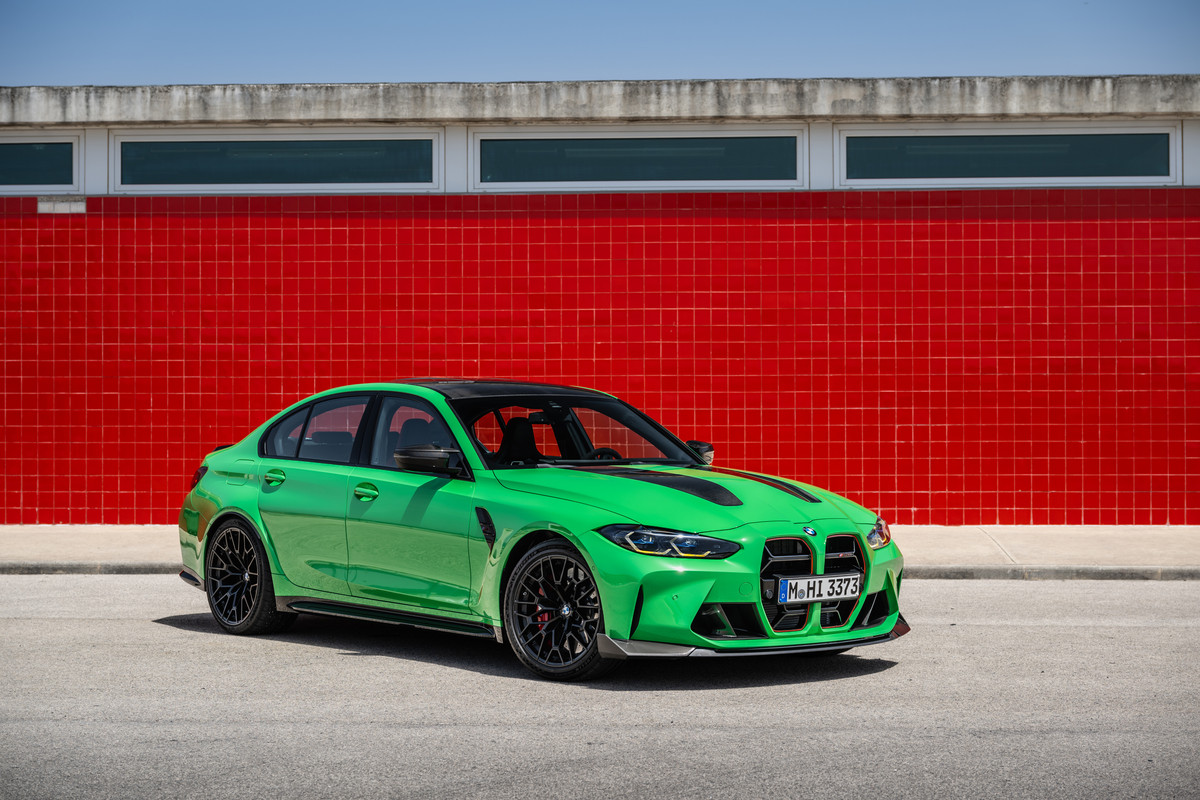 P90492753_highRes_the-all-new-bmw-m3-c