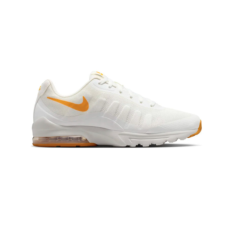 NIKE 749680 103 01