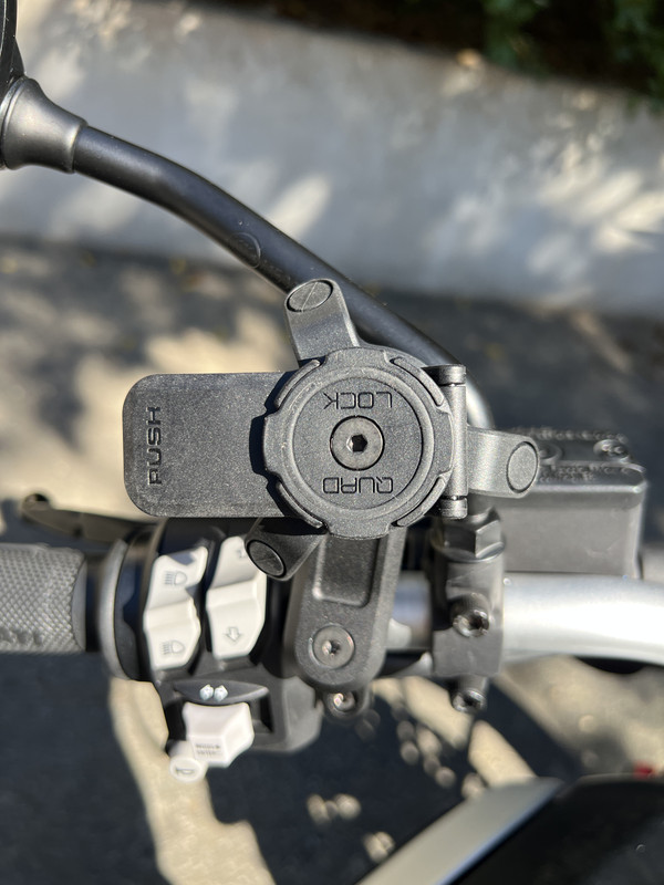 C1F5DDD1-6AE8-4BFA-B5B5-B82E4076FC03