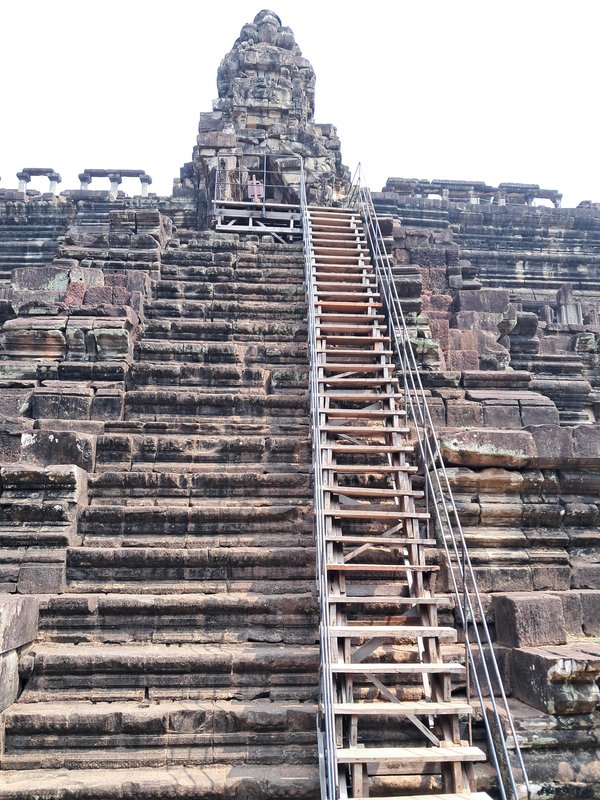 Angkor II. Circuito corto. - De la bahía de Halong a los templos de Angkor (18)