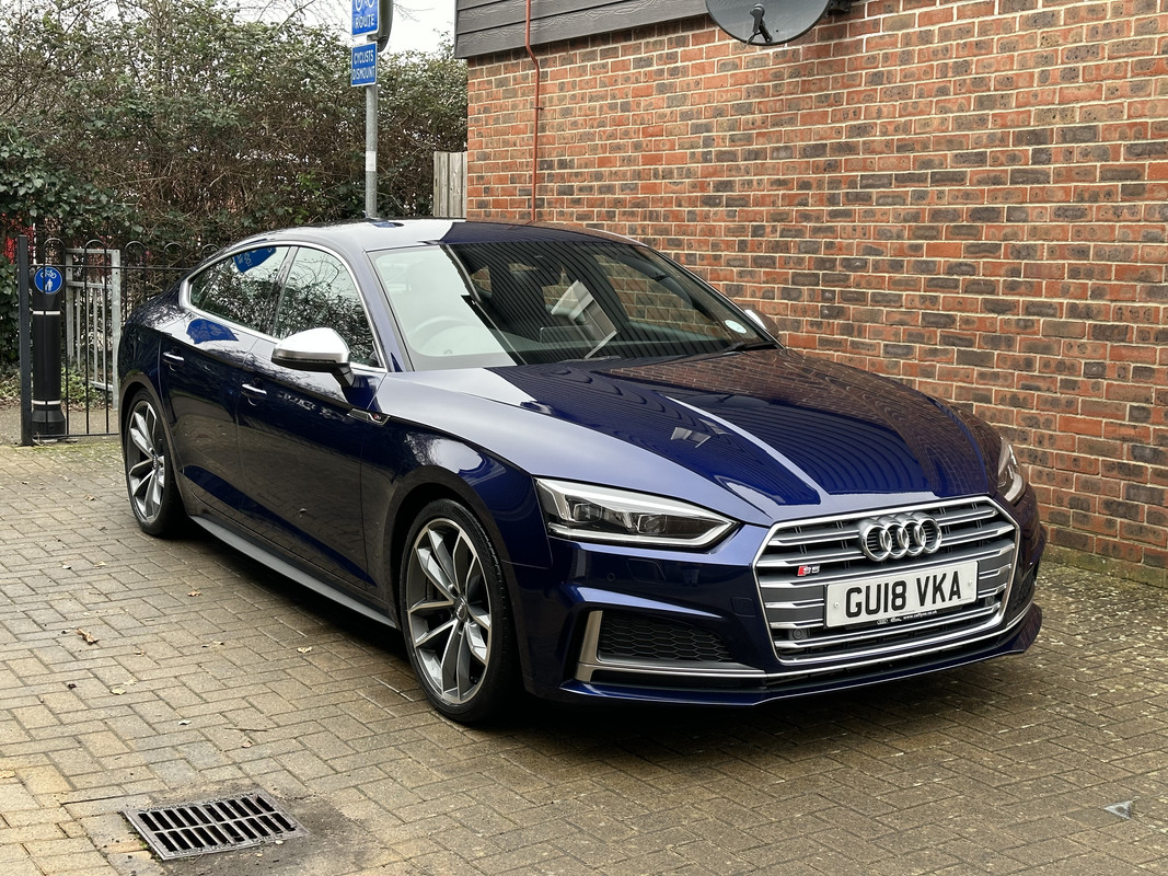 7615F5FB-6C2D-4433-AD75-0F5B5C4C8F76