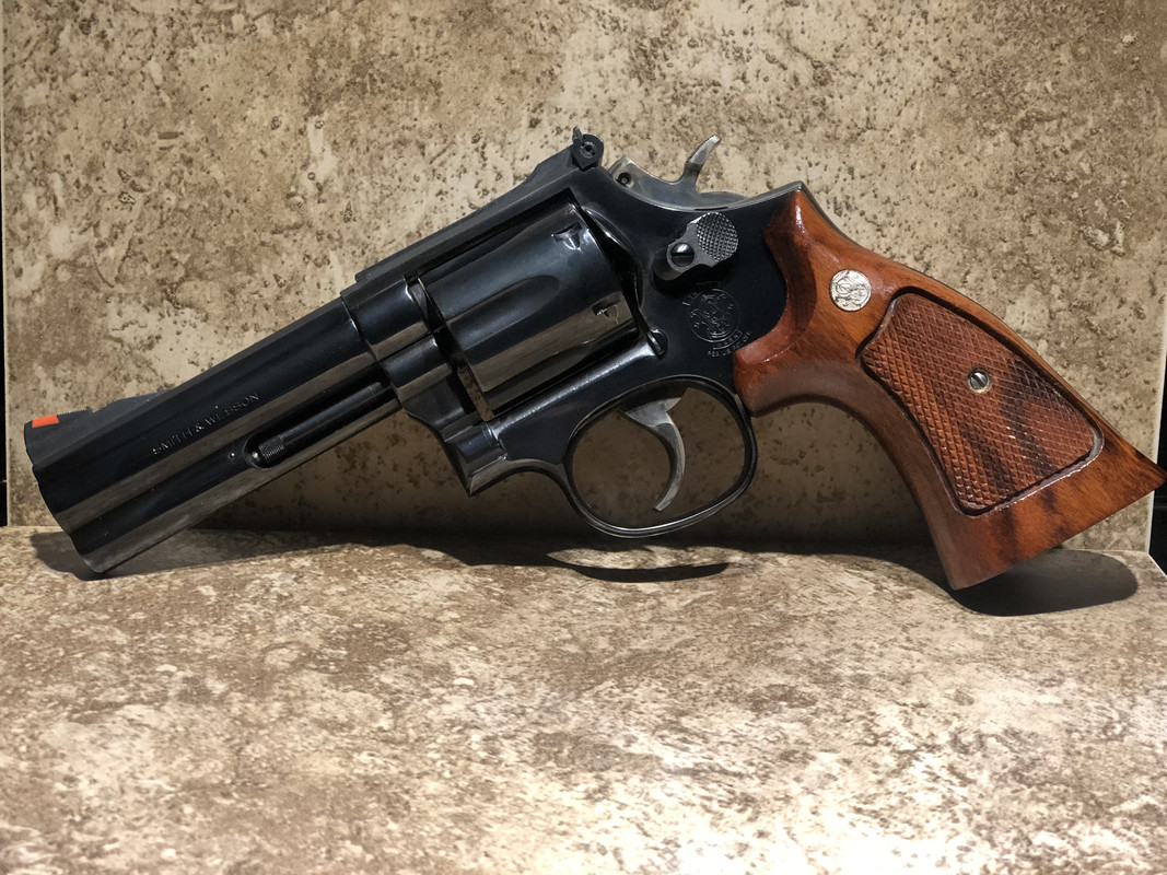 3FC148BF-D287-4C8B-ACB7-4CB27D932211