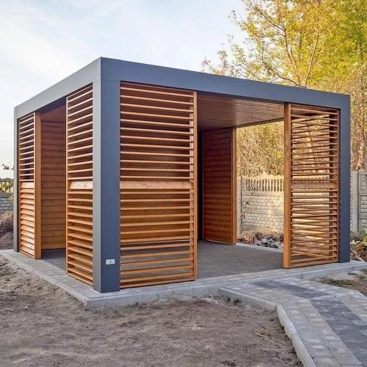 برجولة عصرية مع زخارف