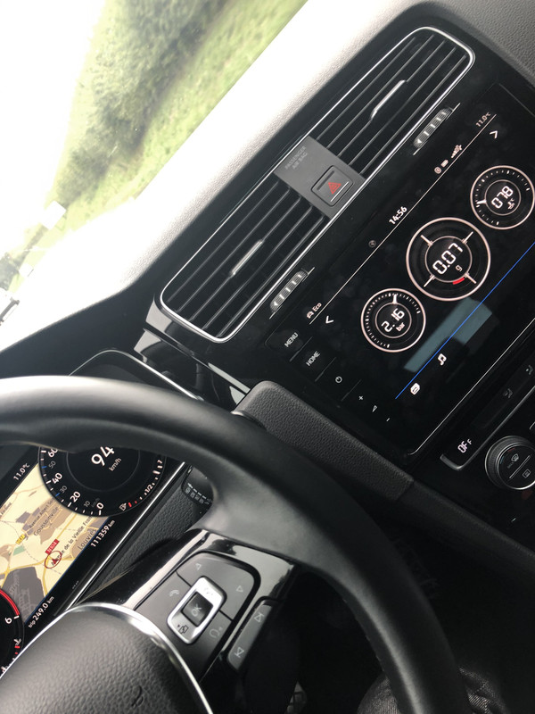 C126C204-B178-4D03-B839-0FAE26D75C0D