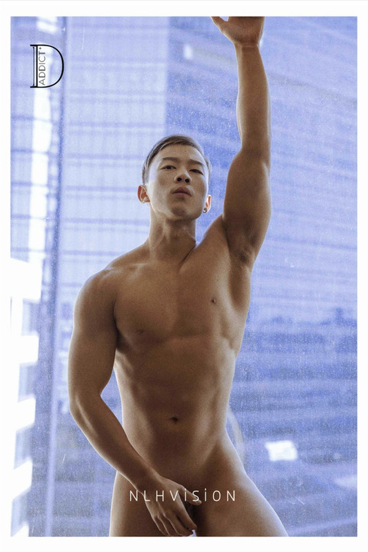 ADDICT 001 (Non-sex) - Chàng lực lưỡng mắt một mí