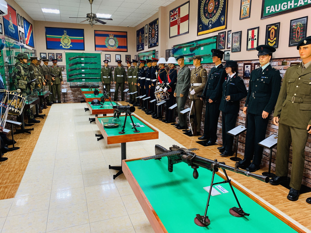 087-BA53-B-272-F-4-C50-AA56-5148-F3-D54-F22.jpg