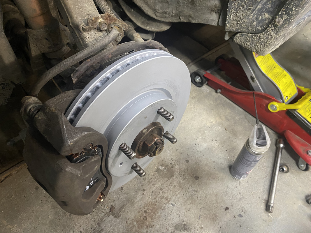 8DF6A54E-763F-43C4-9B4C-137BD72ACFD3