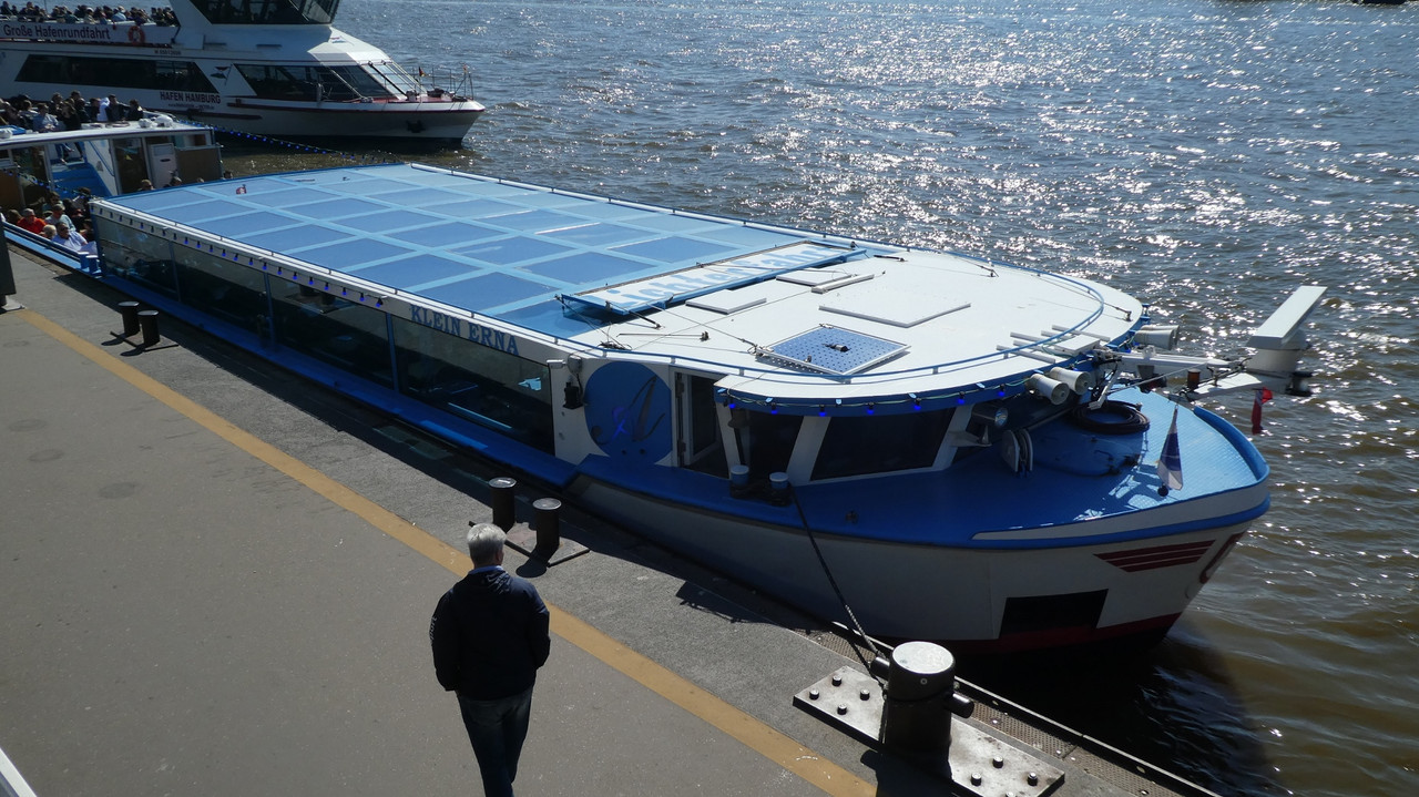 P1190345 (1940x1090)