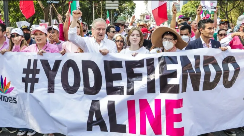 Santiago Creel se une a la 