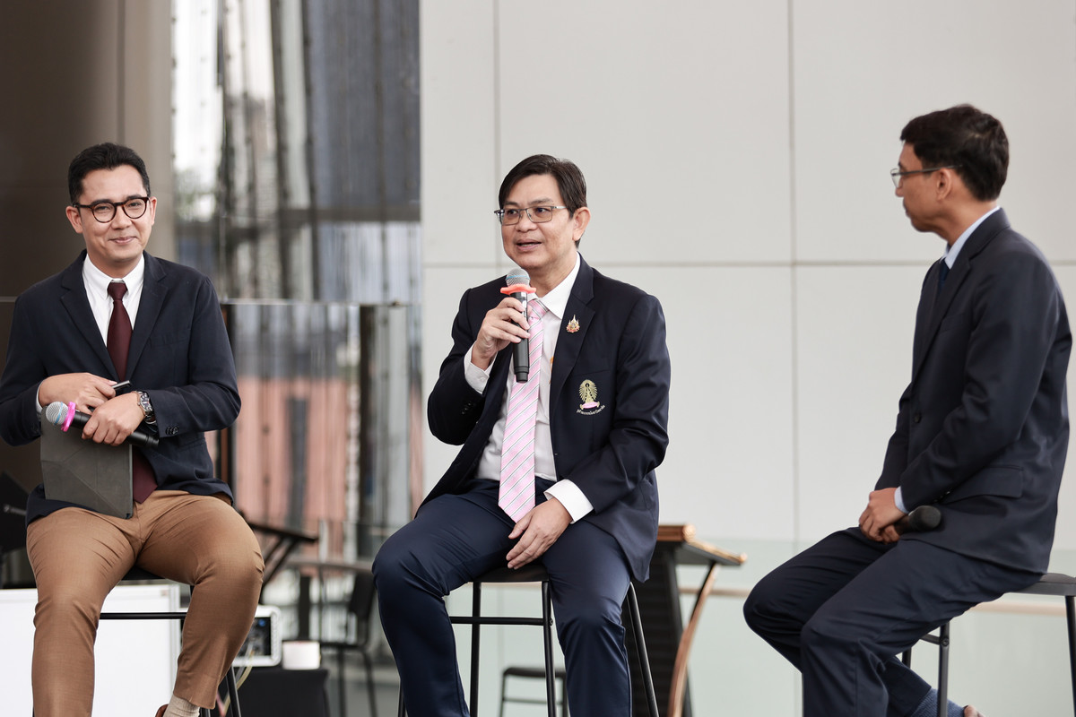 Siam Piwat x Chulalongkorn University (4)