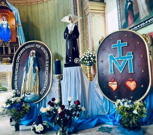 Il significato dei simboli sulla Medaglia Miracolosa dans Apparizioni mariane e santuari La-Medaglia-Miracolosa