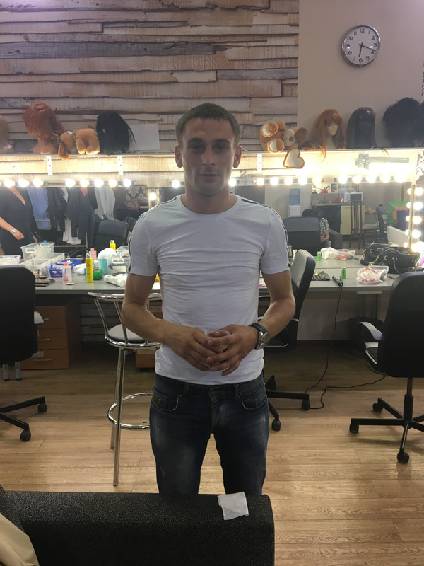 3BE9EBE9-F25E-4FC3-A4EC-C9B3FD66747F