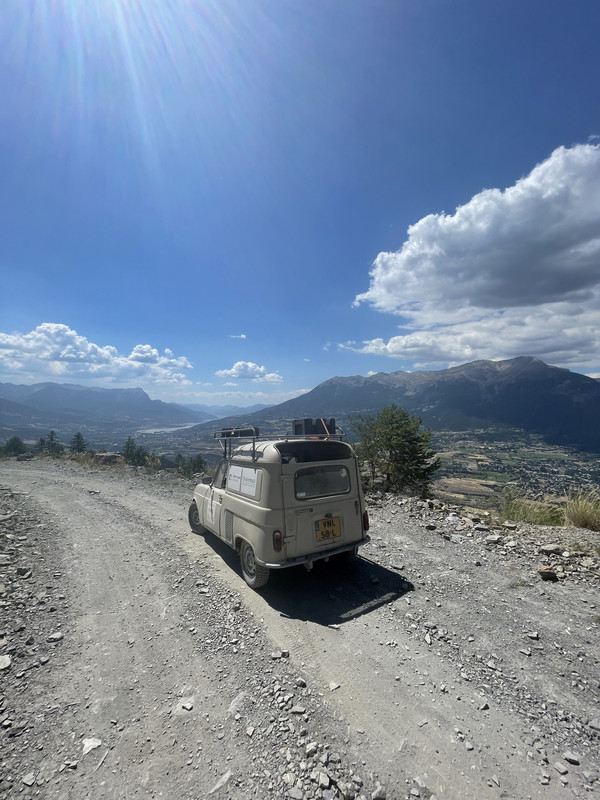 D063F819-A1FB-47D8-B843-7821FC951AB6