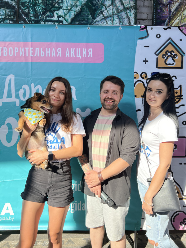 A4077853-EE78-4FAD-BAEB-FD1C2604B17C