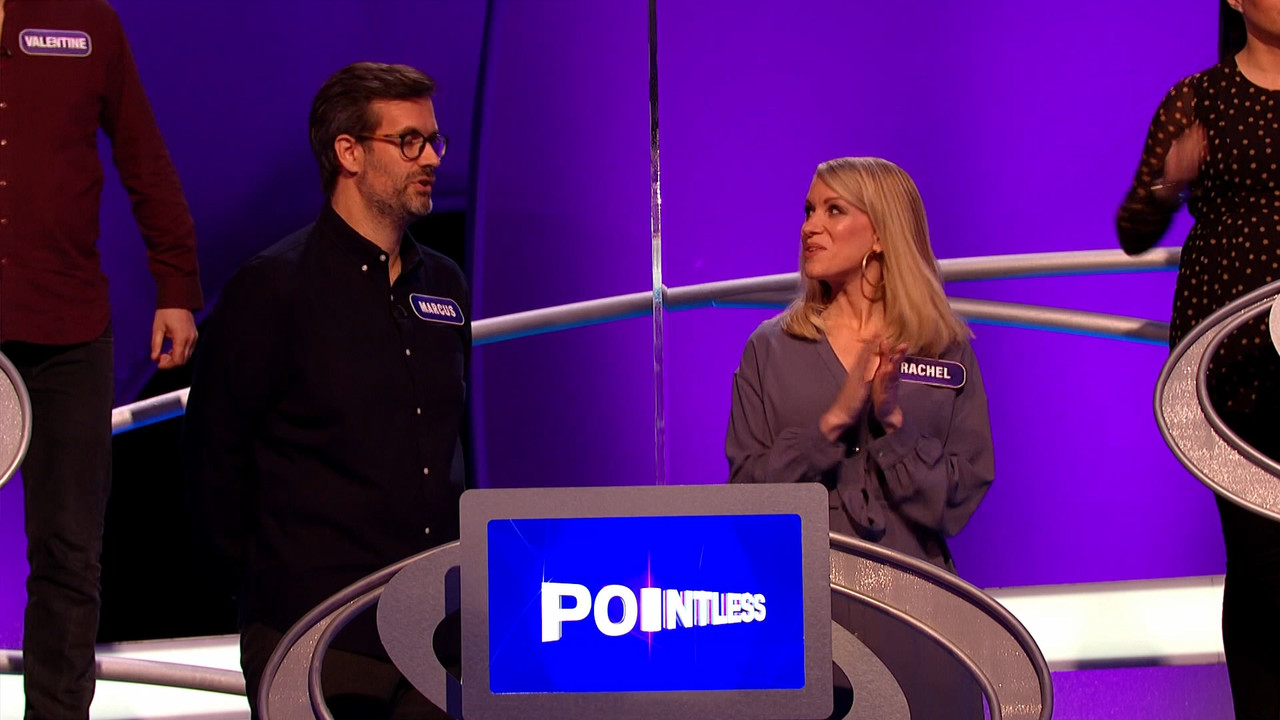 Pointless Celebrities_20211023_17351830.ts_snapshot_25.22.547